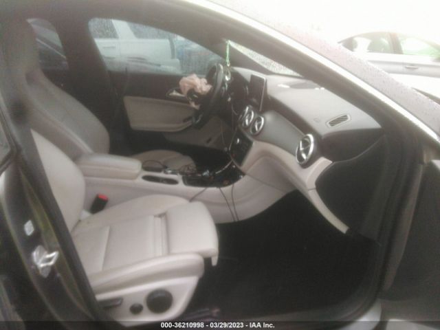 WDDSJ4EB5GN379927 Mercedes-Benz Cla Cla 250