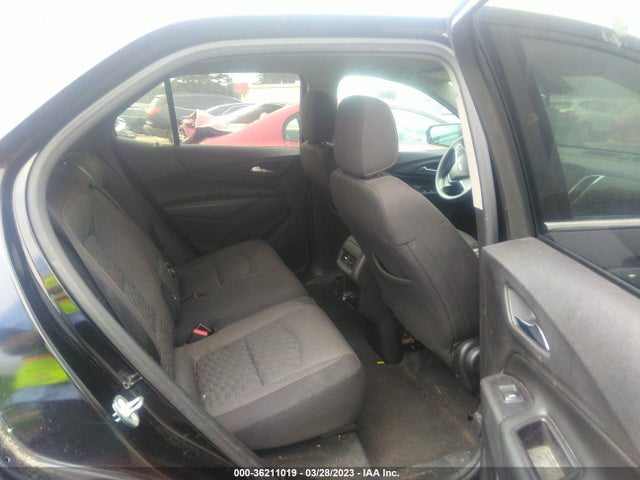Chevrolet EQUINOX LT 2018 2GNAXSEV2J6256026 Image 8