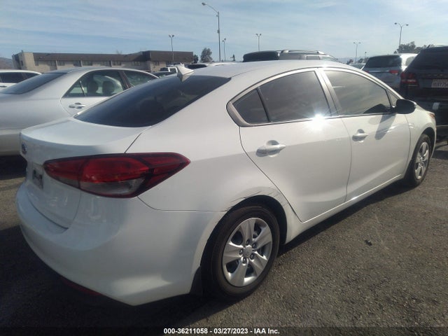 KIA FORTE LX 2018 3KPFK4A78JE254426 Image 5