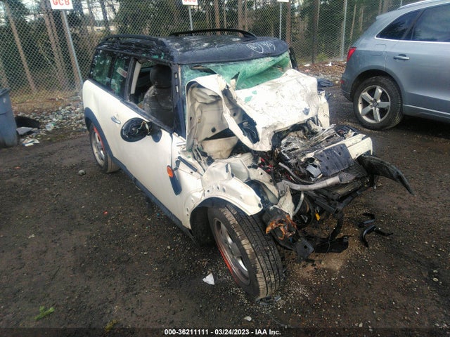 2010 MINI COOPER CLUBMAN WMWML3C51ATX51560 Photo 0