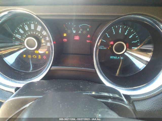 1ZVBP8AM8E5284747 Ford Mustang V6