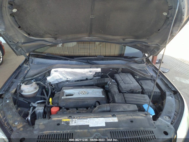 WVGAV7AX6GW582926 Volkswagen TIGUAN S
