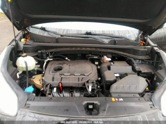 KNDPMCAC1H7097998 KIA Sportage Lx