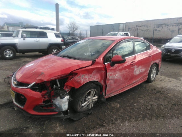 Chevrolet CRUZE LT 2017 1G1BE5SM1H7194797 Image 2