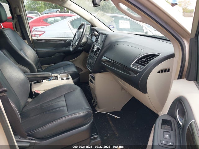 2C4RC1BG4GR212463 Chrysler Town & Country Touring