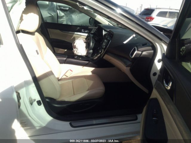 1N4AA6AP3GC400326 Nissan Maxima 3.5 Sv