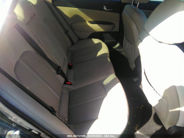 KIA Optima Lx 2016 5XXGT4L36GG023701 Image 9