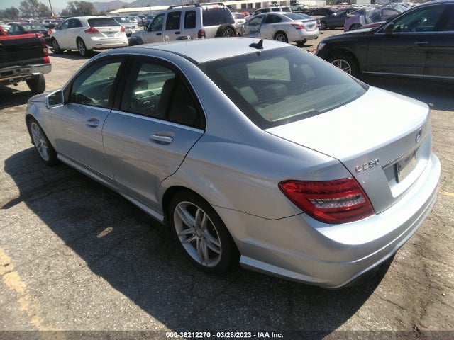 2013 MERCEDES-BENZ C-CLASS C 250 VIN: WDDGF4HBXDA763904