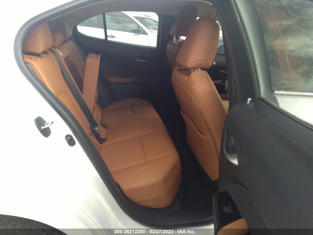 JTHP3JBH8N2054557 Lexus Ux Ux 200