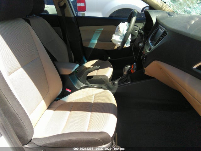 Hyundai Accent Sel 2018 3KPC24A30JE011628 Image 6