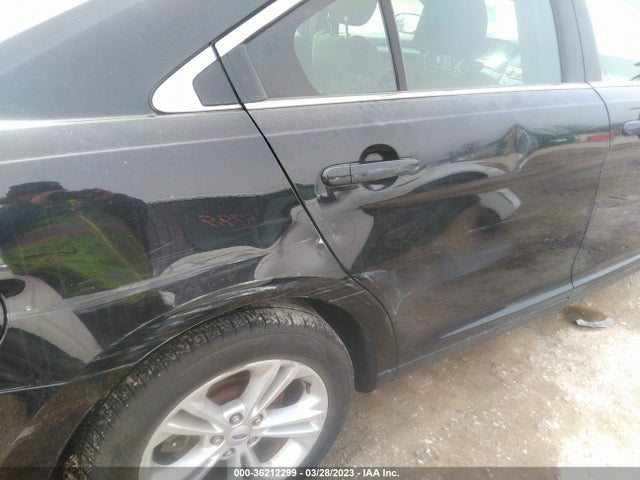 2016 Ford Taurus, VIN: 1FAHP2H87GG148982