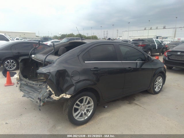 Chevrolet SONIC LT 2014 1G1JC5SH2E4239313 Image 4