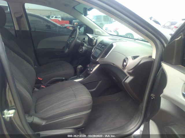 Chevrolet SONIC LT 2014 1G1JC5SH2E4239313 Image 5