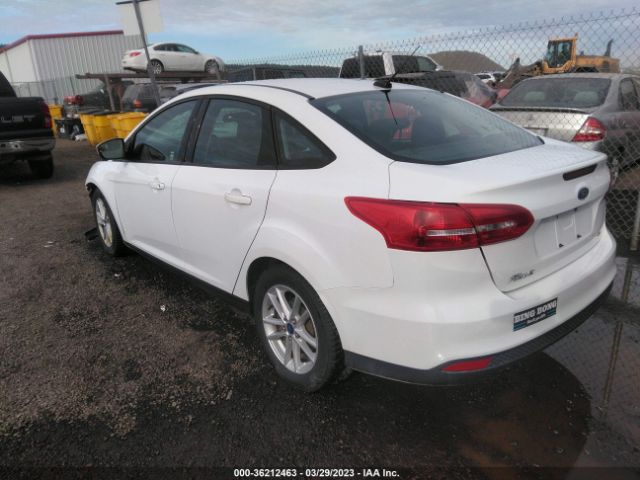 1FADP3F20JL207923 Ford FOCUS SE