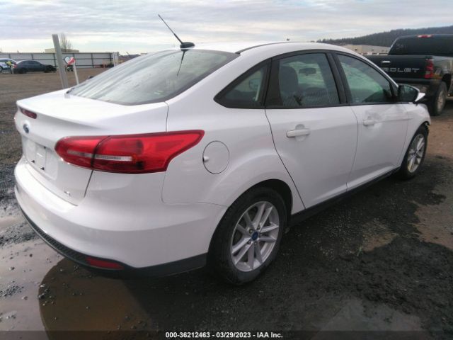 1FADP3F20JL207923 Ford FOCUS SE