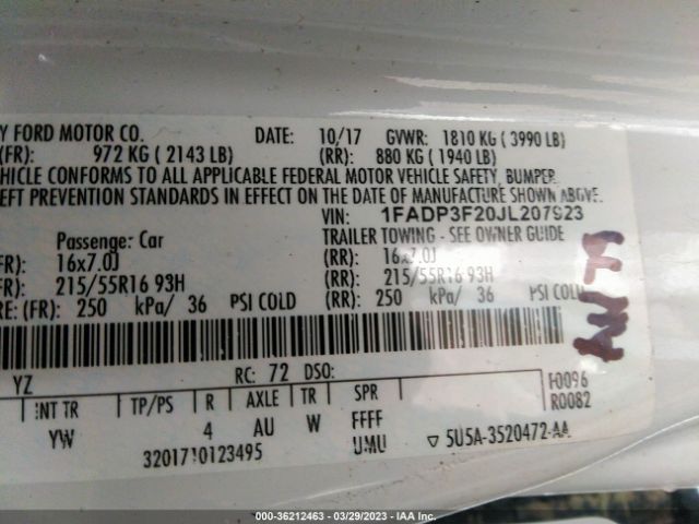 1FADP3F20JL207923 Ford FOCUS SE