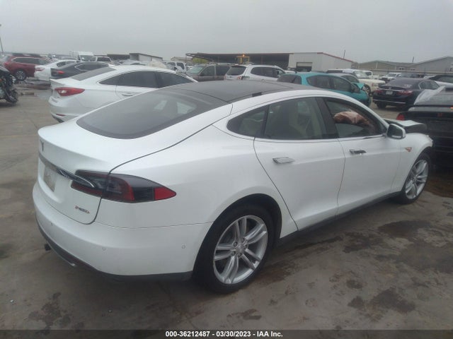 2014 TESLA MODEL S P85D VIN: 5YJSA1H27EFP65054