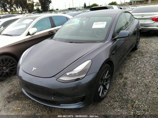 Tesla Model 3 Long Range 2021 5YJ3E1EB0MF055182 Image 2