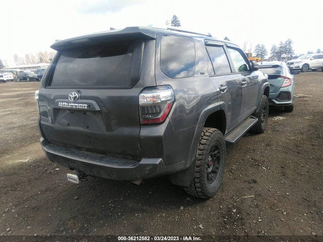 Toyota 4RUNNER SR5 2018 JTEBU5JR5J5554867 Image 5