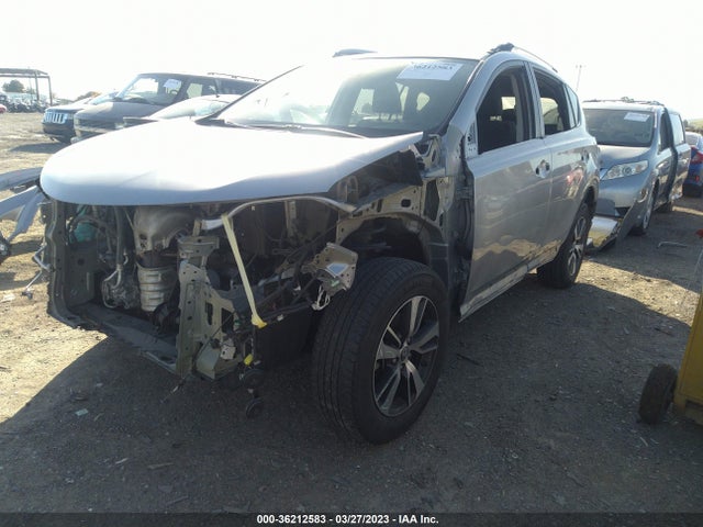 Toyota Rav4 Xle/adventure 2018 2T3RFREV3JW818124 Image 2