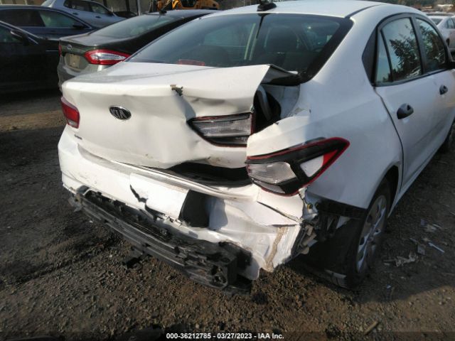 3KPA24AB1JE079094 KIA RIO LX