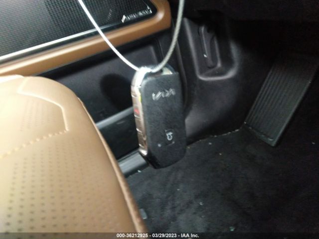 5XYP5DHC5NG308790 KIA Telluride Sx