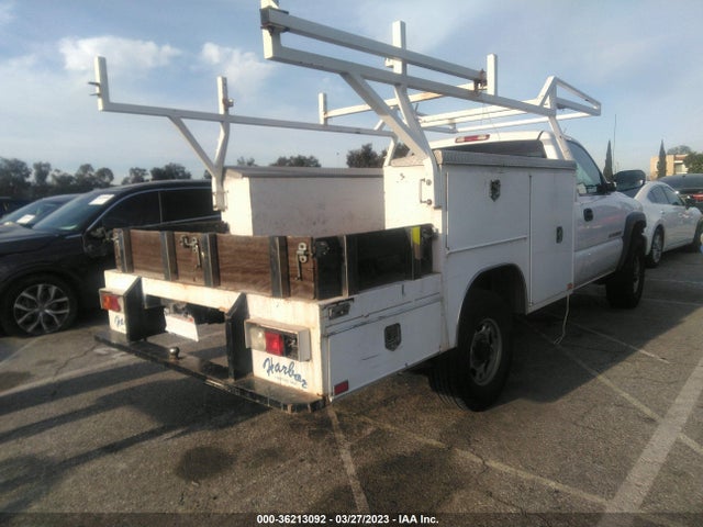 2006 GMC SIERRA 2500HD WORK TRUCK VIN: 1GDHC24U36E177815
