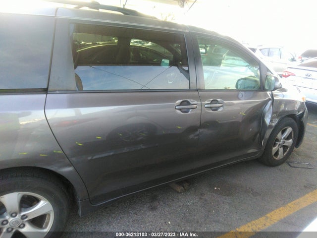 Toyota SIENNA LE 2015 5TDKK3DC6FS549541 Image 6