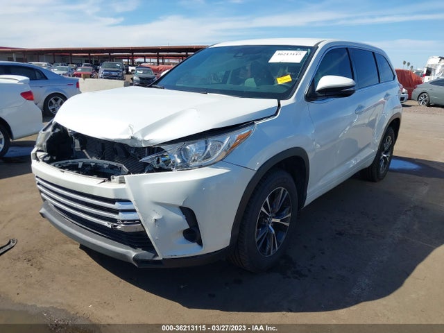 Toyota Highlander Le 2018 5TDZZRFH4JS254789 Image 2