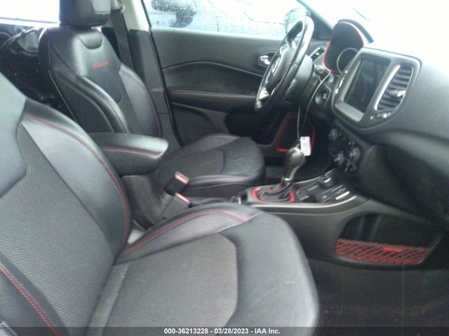 3C4NJDDB3LT172021 Jeep Compass Trailhawk