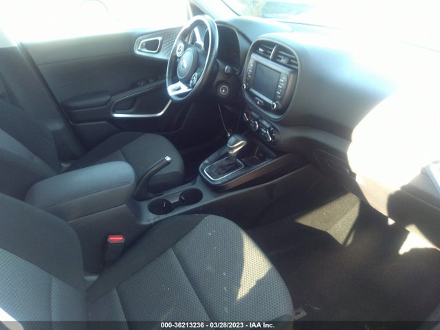 KIA Soul X-line 2020 KNDJ23AUXL7063605 Image 5