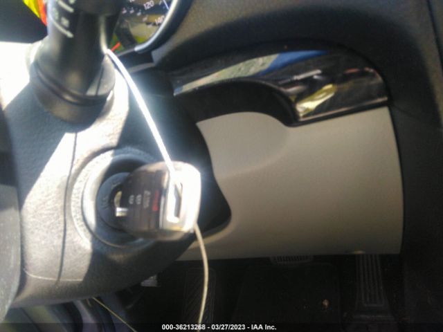 5XYKT3A67EG456034 KIA SORENTO LX