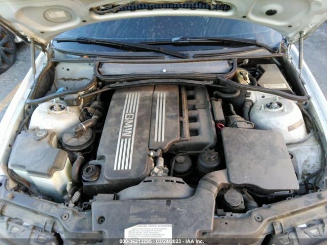 WBAAZ334X5KW77673 BMW 3 Series 325i
