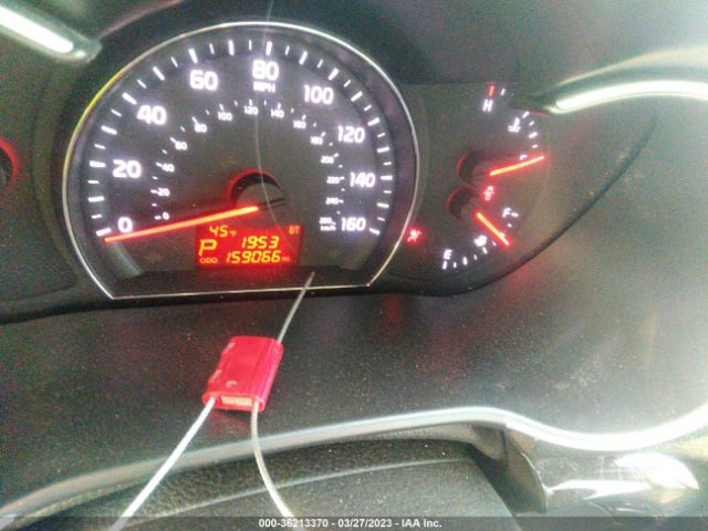 5XYKT4A70EG462613 KIA SORENTO LX