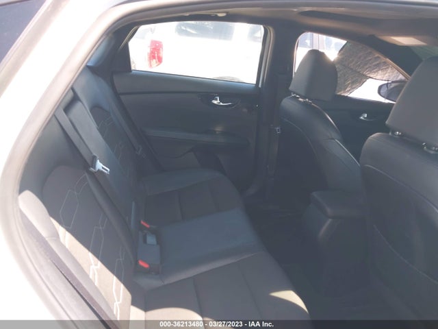 KIA Forte Gt-line 2021 3KPF34AD4ME408606 Image 9