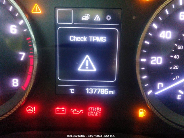 Hyundai TUCSON SE 2017 KM8J3CA49HU260721 Image 8