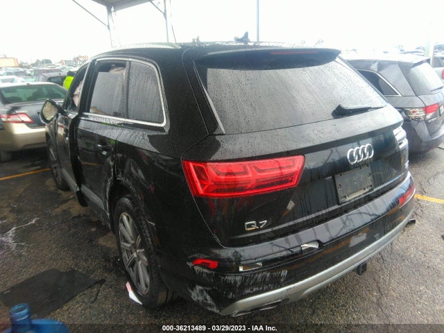 WA1LAAF70JD052768 Audi Q7 Premium Plus