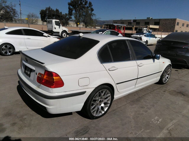 2004 BMW 3 SERIES 330I VIN: WBAEV53424KM37136