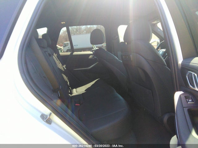 5UXCR4C01N9J35642 BMW X5 Sdrive40i