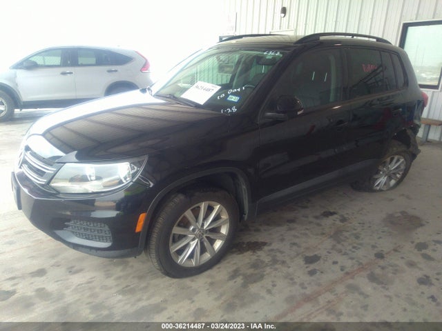WVGAV7AXXFW606367 Volkswagen TIGUAN SE