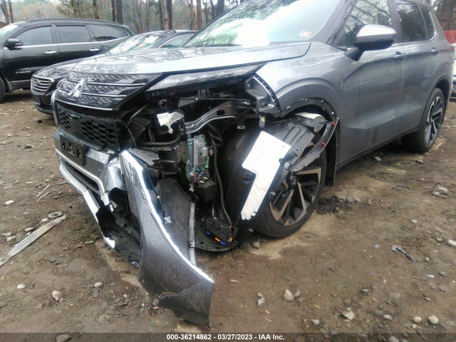 2023 Mitsubishi Outlander, VIN: JA4J3UA88PZ016180