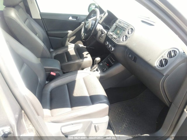 2014 VOLKSWAGEN TIGUAN SEL VIN: WVGBV3AX8EW573140