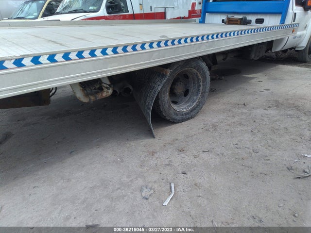 36215045 :رقم المزاد ، 1FDUF5GT9BEA02344 vin ، 2011 Ford Super Duty F-550 Drw Xl/xlt مزاد بيع