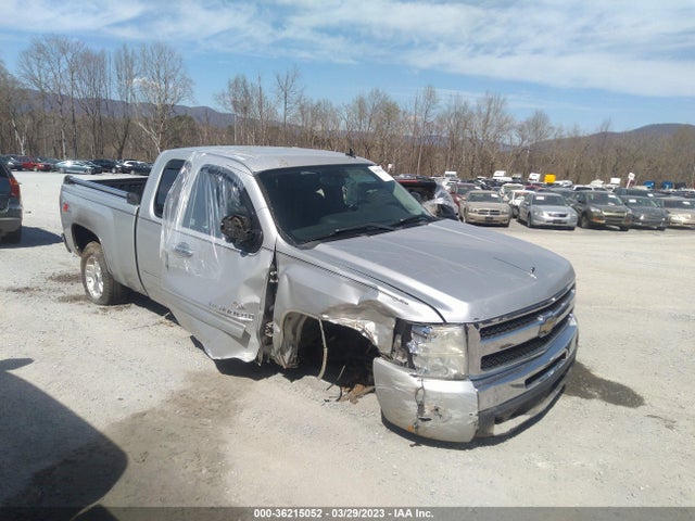 2010 CHEVROLET SILVERADO 1500 LT VIN: 1GCSKSE38AZ221554
