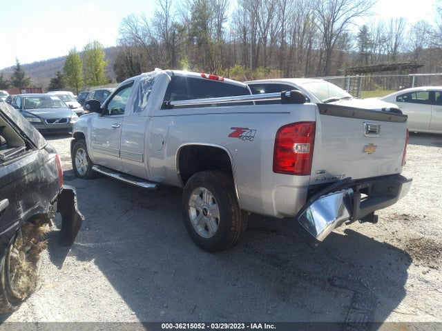 2010 CHEVROLET SILVERADO 1500 LT VIN: 1GCSKSE38AZ221554