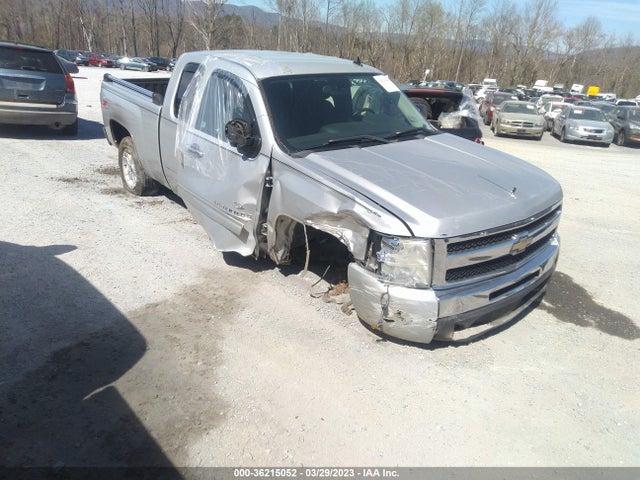 2010 CHEVROLET SILVERADO 1500 LT VIN: 1GCSKSE38AZ221554