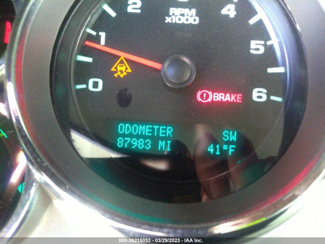 2010 CHEVROLET SILVERADO 1500 LT VIN: 1GCSKSE38AZ221554