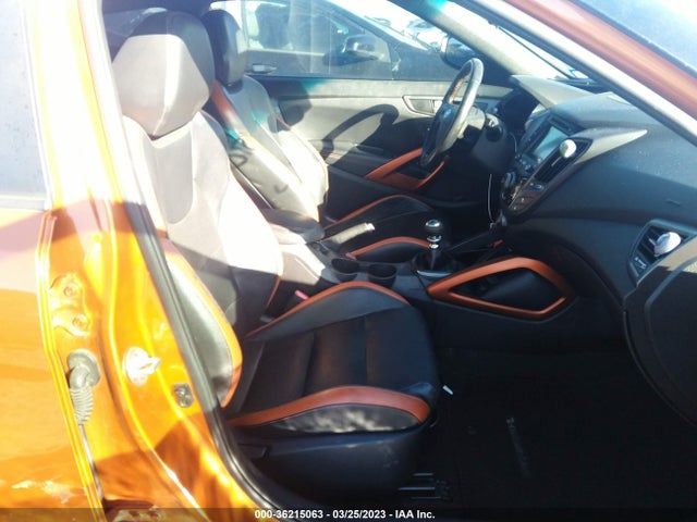 Hyundai Veloster Turbo 2016 KMHTC6AE7GU293136 Image 6