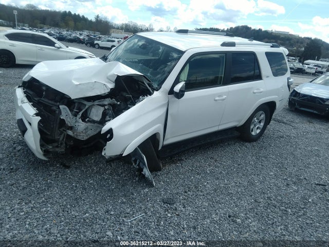 Toyota 4RUNNER SR5 2020 JTEBU5JR6L5785425 Image 2