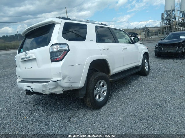 Toyota 4RUNNER SR5 2020 JTEBU5JR6L5785425 Image 4